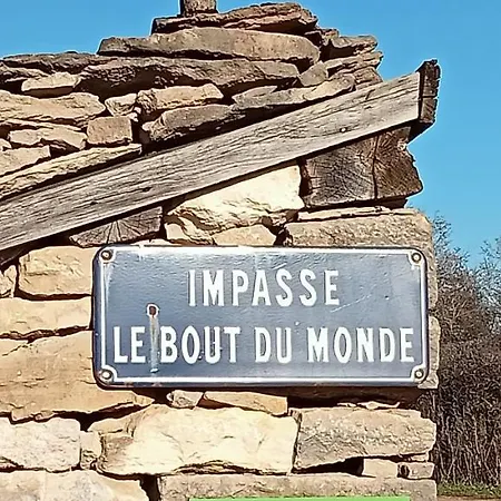 Les Carriaux 度假居 *